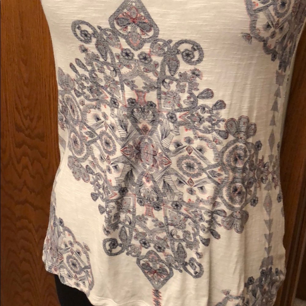 Tank Top - Picture 4 of 4